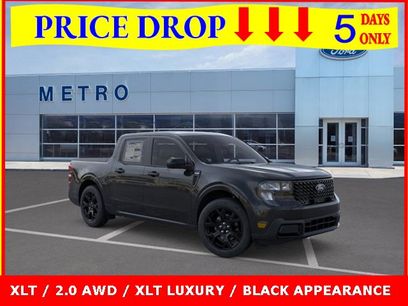 New 2025 Ford Maverick XLT w/ XLT Luxury Package