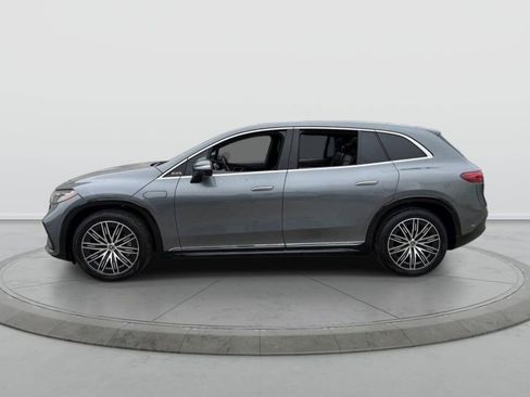 Used 2023 Mercedes-Benz EQS 580 4MATIC SUV image 4
