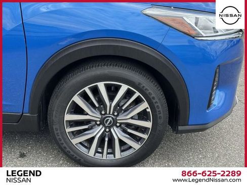 Used 2024 Nissan Kicks SV FWD image 5