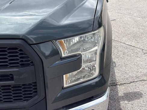 Used 2015 Ford F150 XLT w/ Equipment Group 302A Luxury AWD/4WD image 11