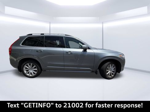 Used 2016 Volvo XC90 T6 Momentum w/ Momentum Plus Package AWD/4WD image 2