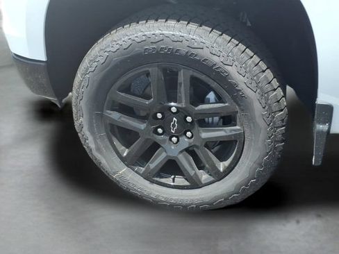 New 2026 Chevrolet Silverado 1500 LT Trail Boss w/ LT Trail Boss Premium Package AWD/4WD image 15