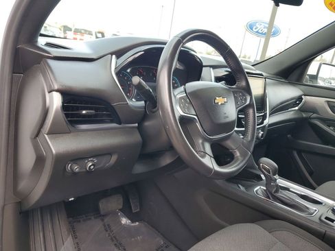 Used 2022 Chevrolet Traverse LT w/ LPO, 'HIT The Road' Package image 16