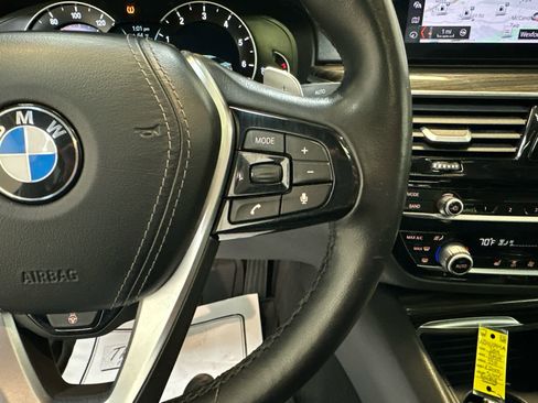 Used 2019 BMW 530i xDrive w/ Convenience Package image 24