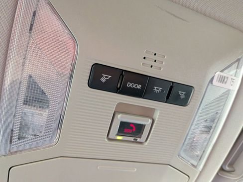 Used 2024 Toyota RAV4 Adventure image 30