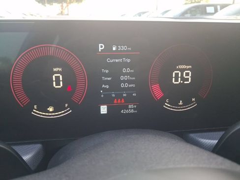 Used 2025 Hyundai Sonata SEL FWD image 2