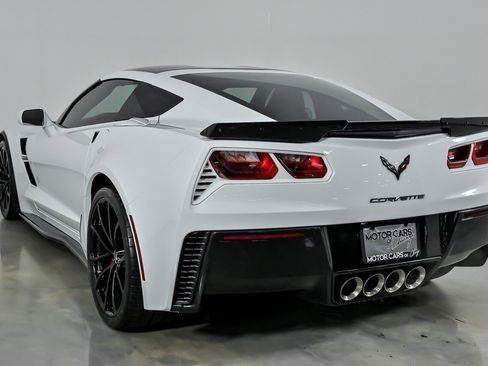 Used 2017 Chevrolet Corvette Grand Sport RWD image 10