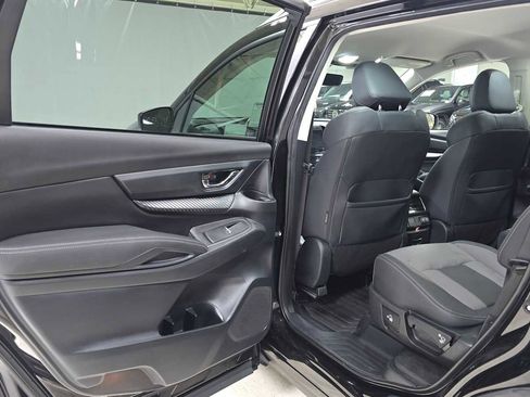 Used 2022 Subaru Ascent Onyx Edition image 15