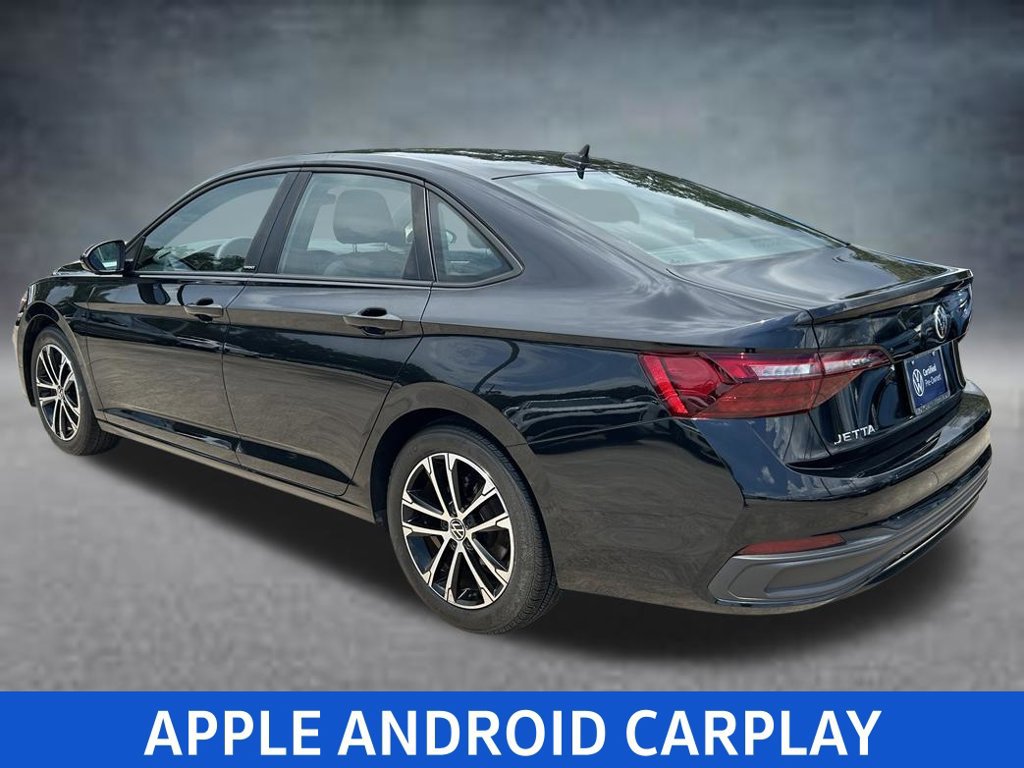 Certified 2024 Volkswagen Jetta Sport FWD image 4