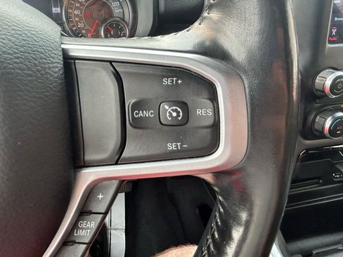 Used 2020 RAM 1500 Big Horn AWD/4WD image 18