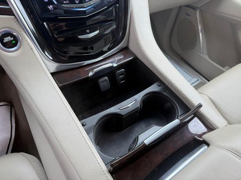 Used 2016 Cadillac Escalade ESV Premium AWD/4WD image 33