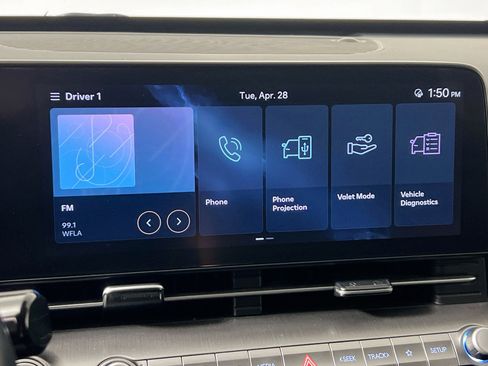 Used 2024 Hyundai Kona SEL FWD image 28