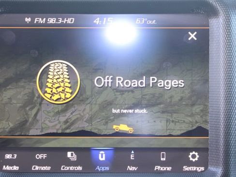 Used 2022 Jeep Gladiator Sport AWD/4WD image 37
