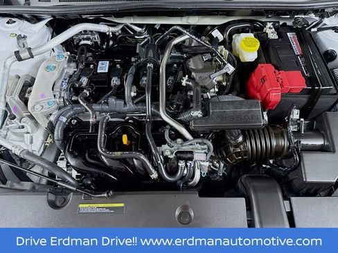 Certified 2025 Nissan Sentra SR w/ SR Premium Package image 30