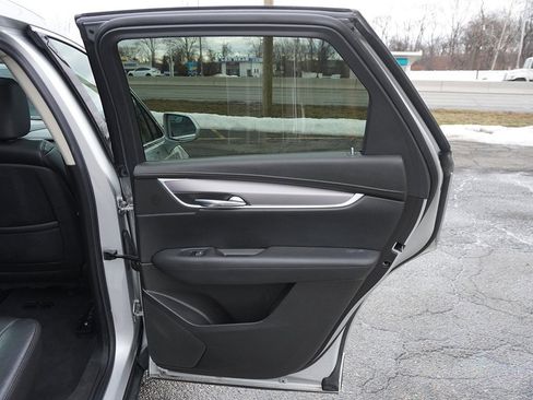 Used 2018 Cadillac XT5 Premium Luxury image 30