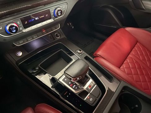 Used 2023 Audi SQ5 Premium Plus w/ Premium Plus Package AWD/4WD image 40