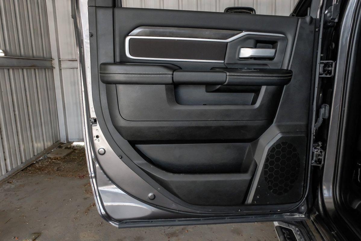 Used 2024 RAM 2500 Big Horn AWD/4WD image 47