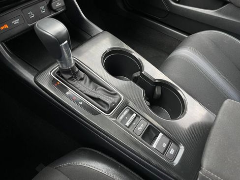 Certified 2025 Honda Civic Sport image 19