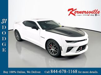 Used 2018 Chevrolet Camaro SS video 1