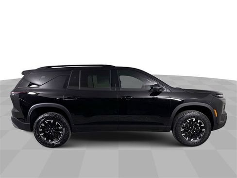 New 2026 Chevrolet Traverse Z71 w/ Driver Confidence Package image 9