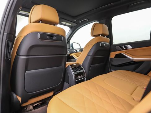 Used 2026 BMW X5 xDrive40i image 18