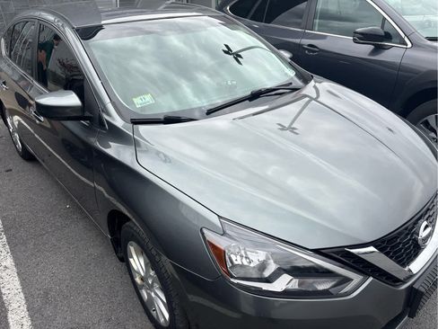Used 2019 Nissan Sentra S w/ Appearance Package FWD image 1