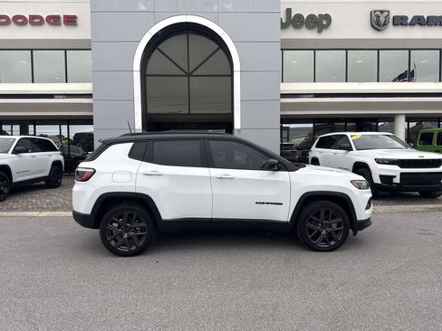 New 2026 Jeep Compass Limited AWD/4WD image 5