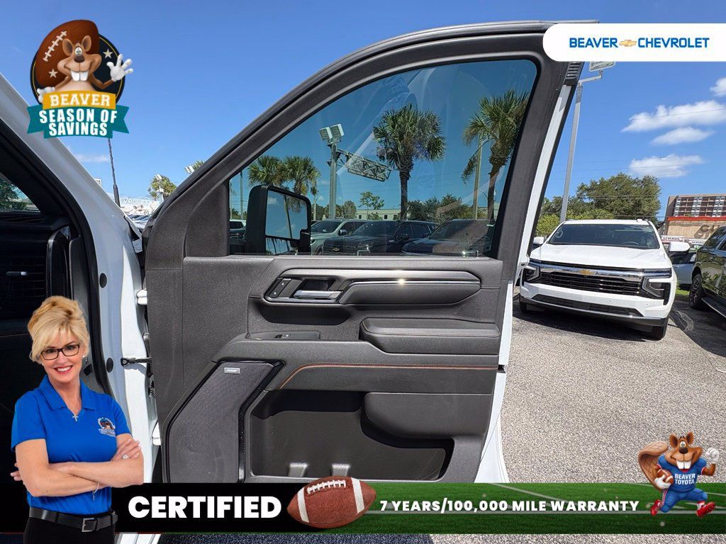 Used 2024 GMC Sierra 2500 AT4 w/ AT4 Premium Plus Package AWD/4WD image 32