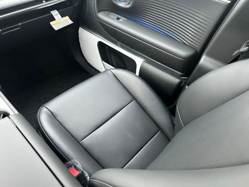 New 2026 Hyundai Ioniq 9 Limited image 17