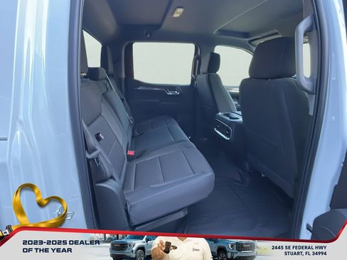 New 2026 GMC Sierra 1500 Elevation image 19