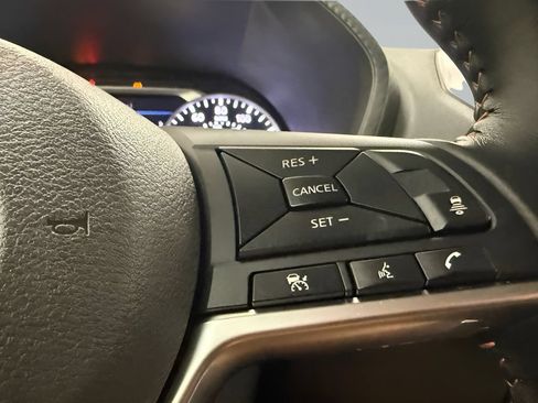 Used 2020 Nissan Sentra SR FWD image 19