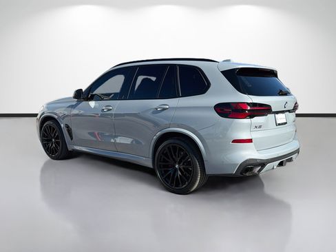 Used 2024 BMW X5 xDrive40i w/ Executive Package AWD/4WD image 5