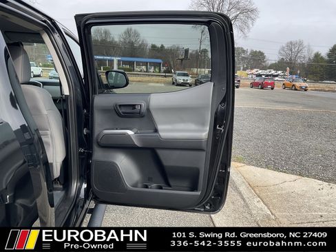 Used 2021 Toyota Tacoma SR5 image 18