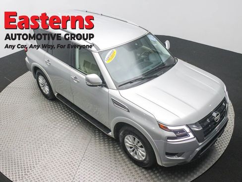 Used 2024 Nissan Armada SV RWD image 3