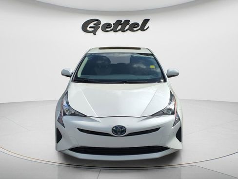 Certified 2018 Toyota Prius Three w/ Advanced Technology Package image 8