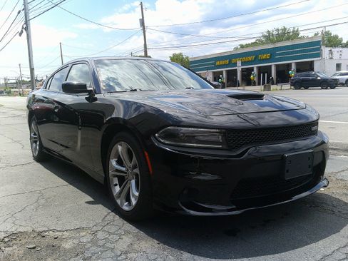 Used 2021 Dodge Charger GT w/ Plus Group RWD image 7
