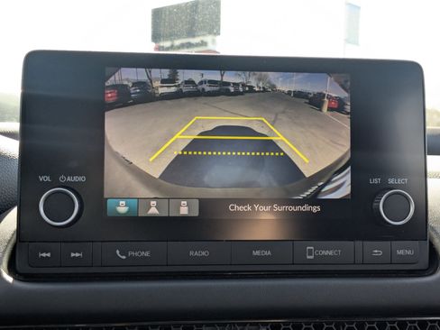 Used 2025 Honda HR-V LX image 23