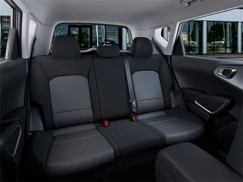 New 2025 Kia Soul S image 16