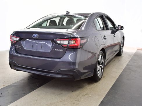 Used 2025 Subaru Legacy Premium AWD/4WD image 7