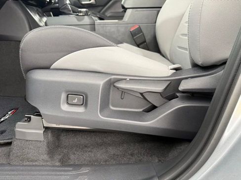 New 2025 Toyota Tacoma TRD Sport image 28