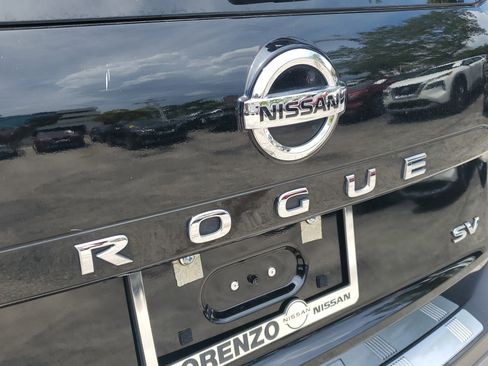 Certified 2021 Nissan Rogue SV image 30
