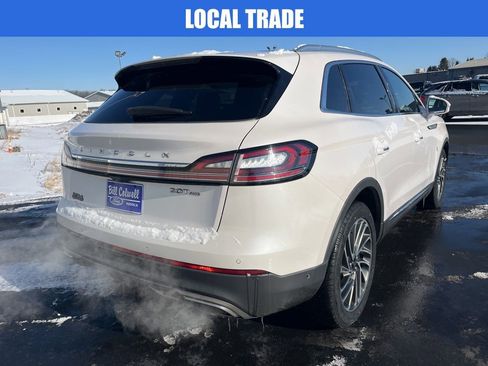 Used 2019 Lincoln Nautilus Reserve image 4