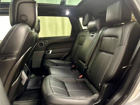 Used 2020 Land Rover Range Rover Sport SE AWD/4WD image 22