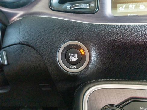 Used 2018 Dodge Challenger R/T Scat Pack image 21