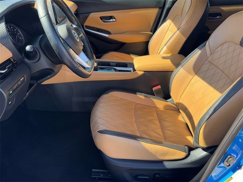 Used 2020 Nissan Sentra SV w/ SV Premium Package image 11