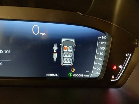 New 2025 Honda Pilot Black Edition image 6