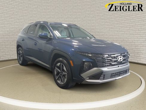 Used 2025 Hyundai Tucson SEL AWD/4WD image 3