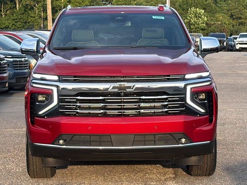 New 2026 Chevrolet Suburban Premier w/ Sun And Tow Package AWD/4WD image 2