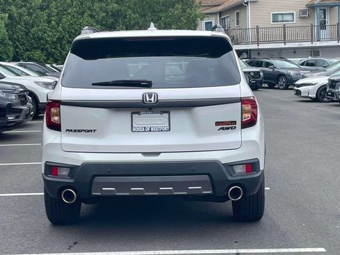 Certified 2023 Honda Passport TrailSport image 6