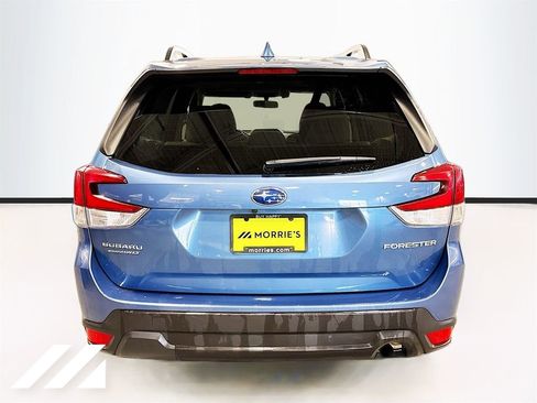 Used 2019 Subaru Forester Premium w/ All-Weather Package AWD/4WD image 6